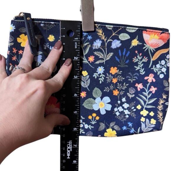 NWOT- Rifle Paper Co.- Bramble Zippered Pouch Set Navy Floral Pouch Duo - Picture 7 of 10